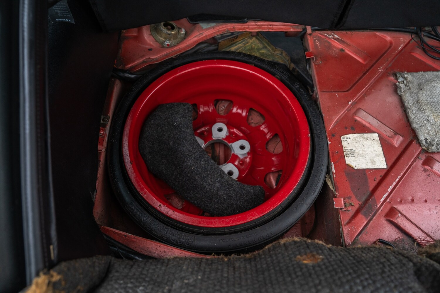 Used Porsche 928 1993 for sale - 77541858: Photo 58