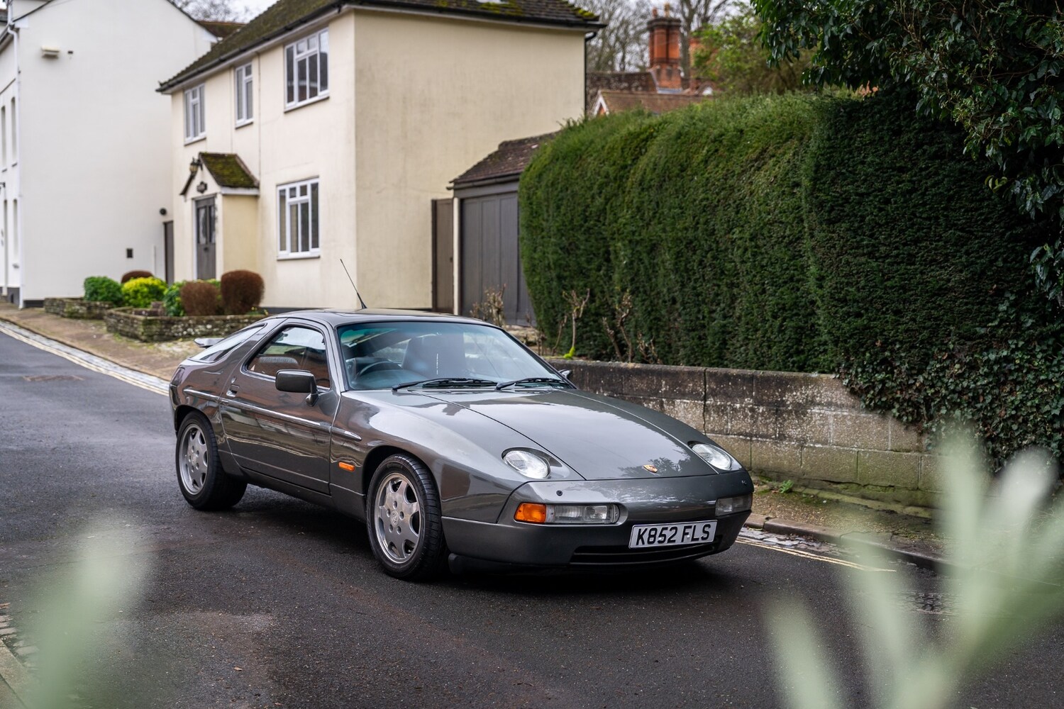 Used Porsche 928 1993 for sale - 77541858: Photo 67