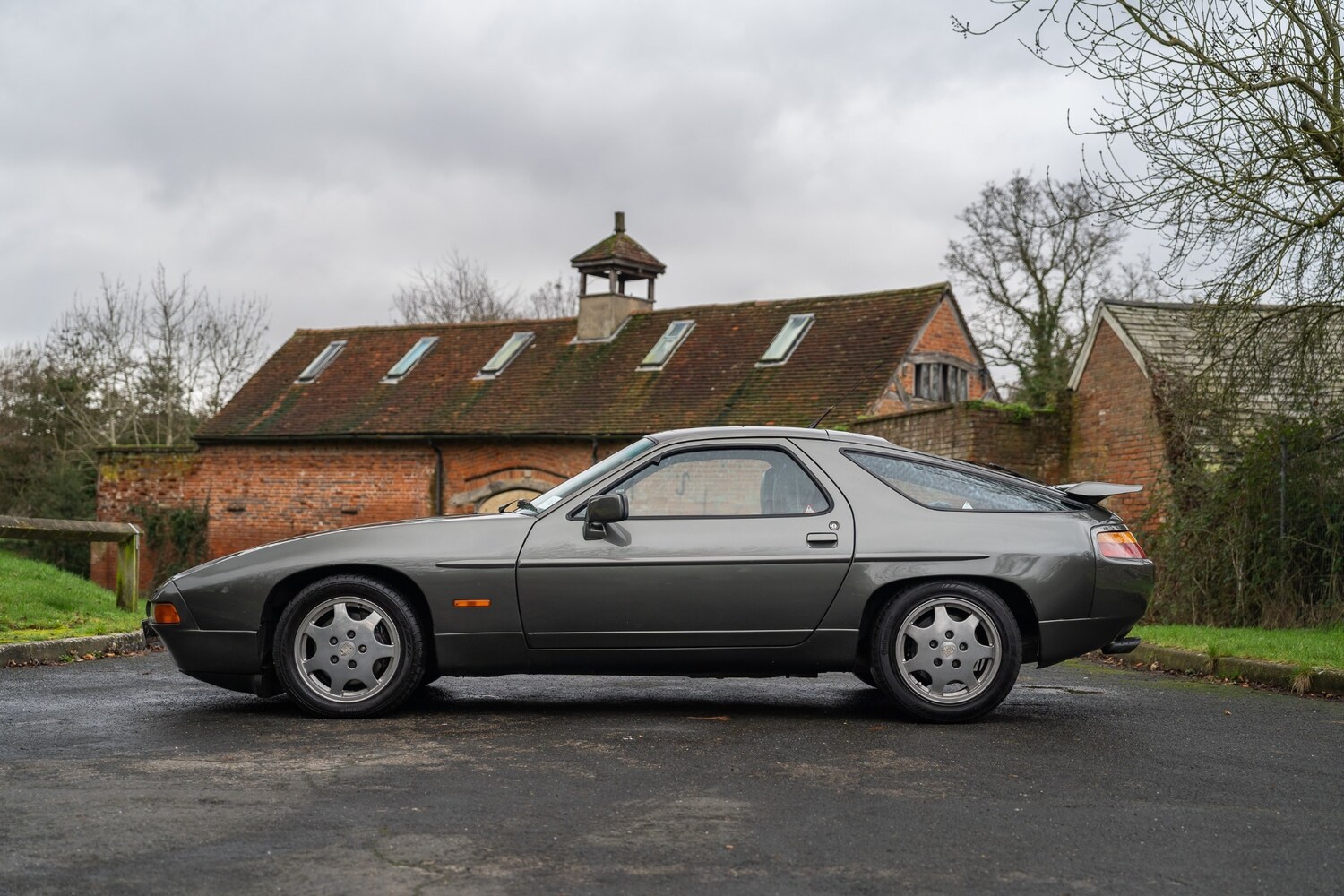 Used Porsche 928 1993 for sale - 77541858: Photo 8