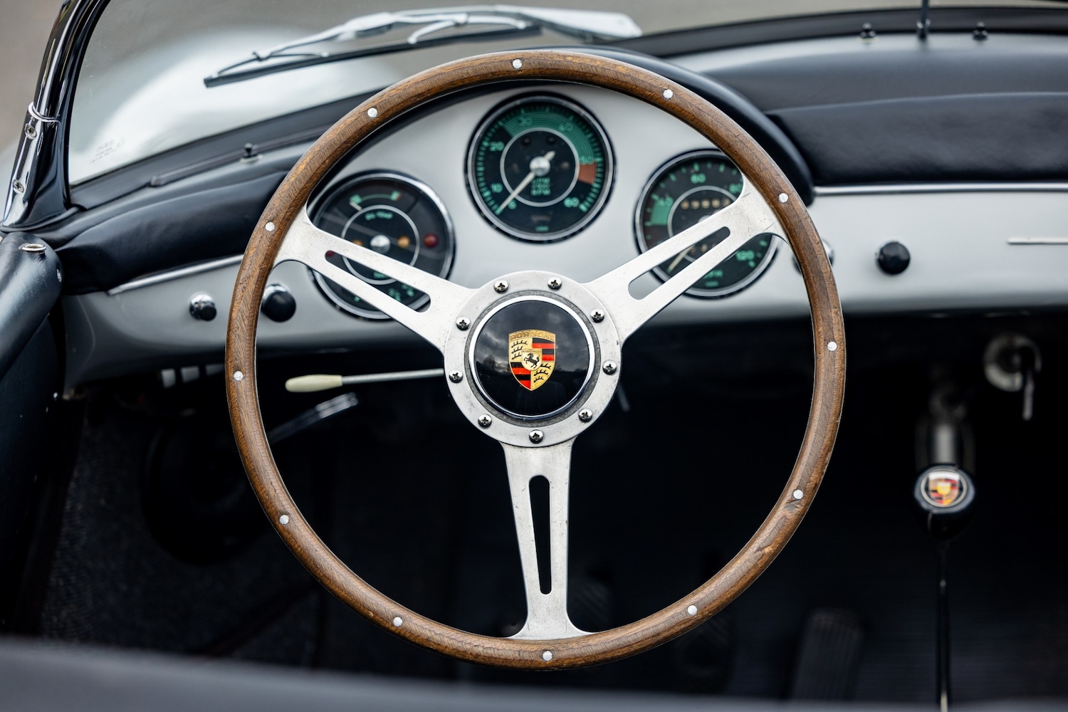Used Porsche 356 1957 for sale - 77461867: Photo 73