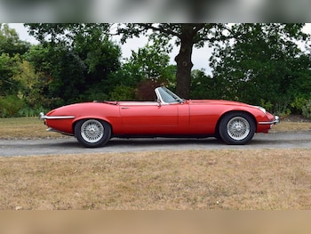 Used Jaguar E-Type 1974 for sale - 79568981: Photo