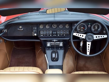 Used Jaguar E-Type 1974 for sale - 79568981: Photo