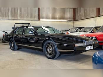 Used Aston Martin Lagonda 1981 for sale - 79625381: Photo