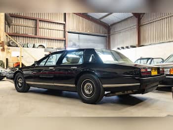 Used Aston Martin Lagonda 1981 for sale - 79625381: Photo