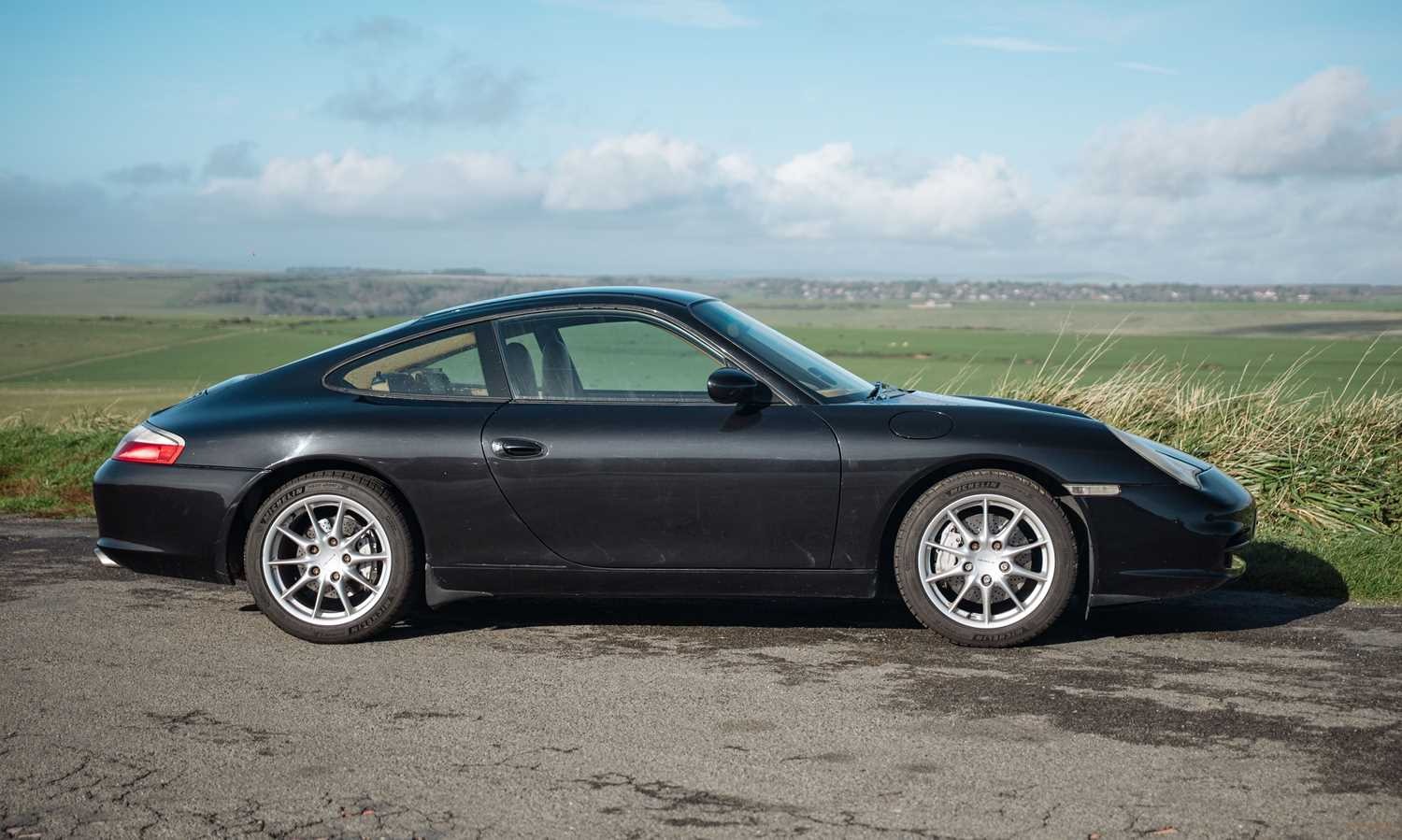 Used Porsche 911 2001 for sale - 76559881: Photo 2