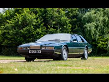 Used Aston Martin Lagonda 1981 for sale - 75130351: Photo