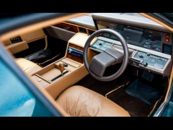 Used Aston Martin Lagonda 1981 for sale - 75130351: Photo