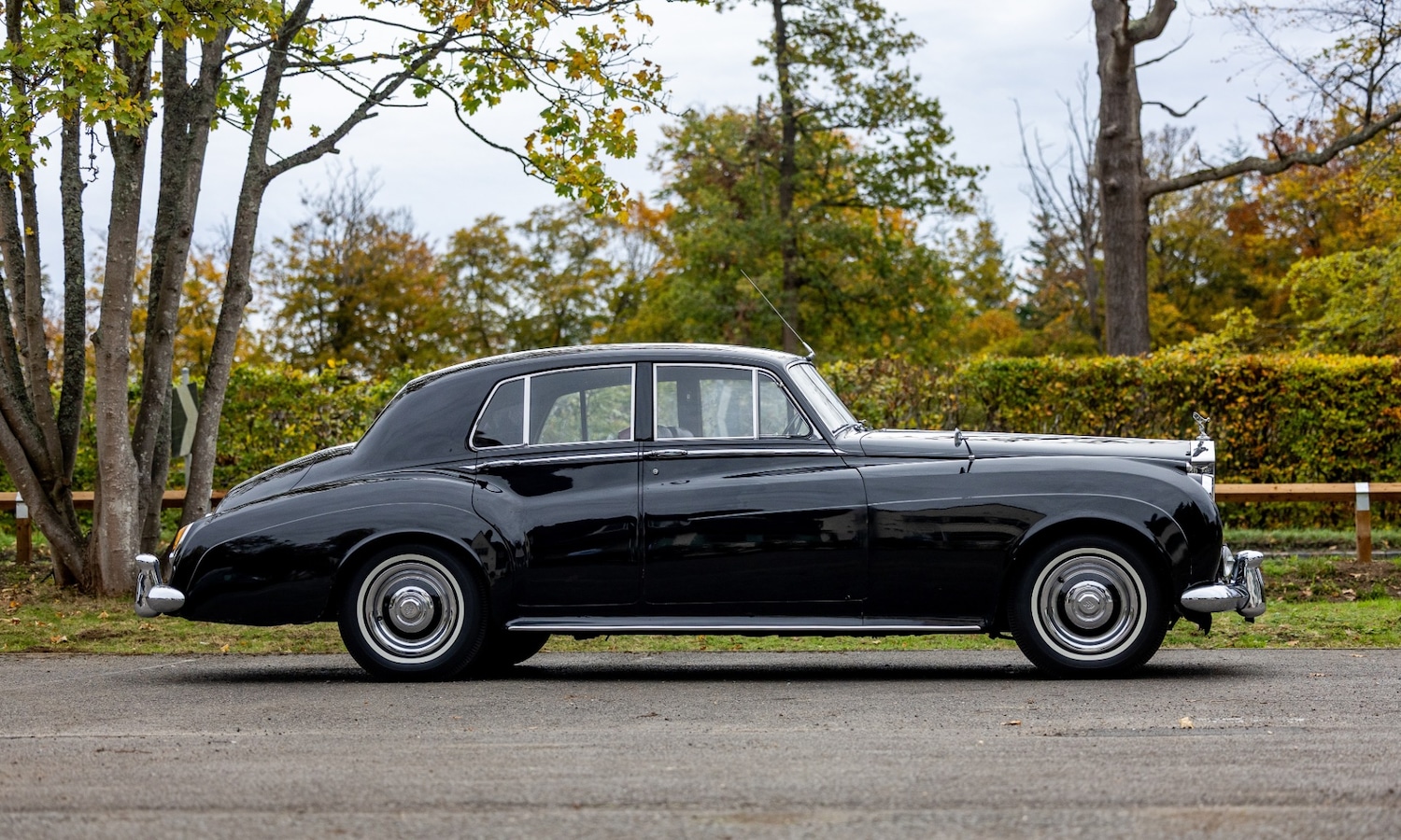 Used Rolls-Royce Silver Cloud 1956 for sale - 76413054: Photo 2