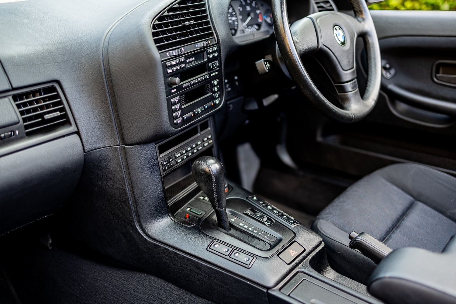 Used BMW 3 Series 1998 for sale - 77591669: Photo 38