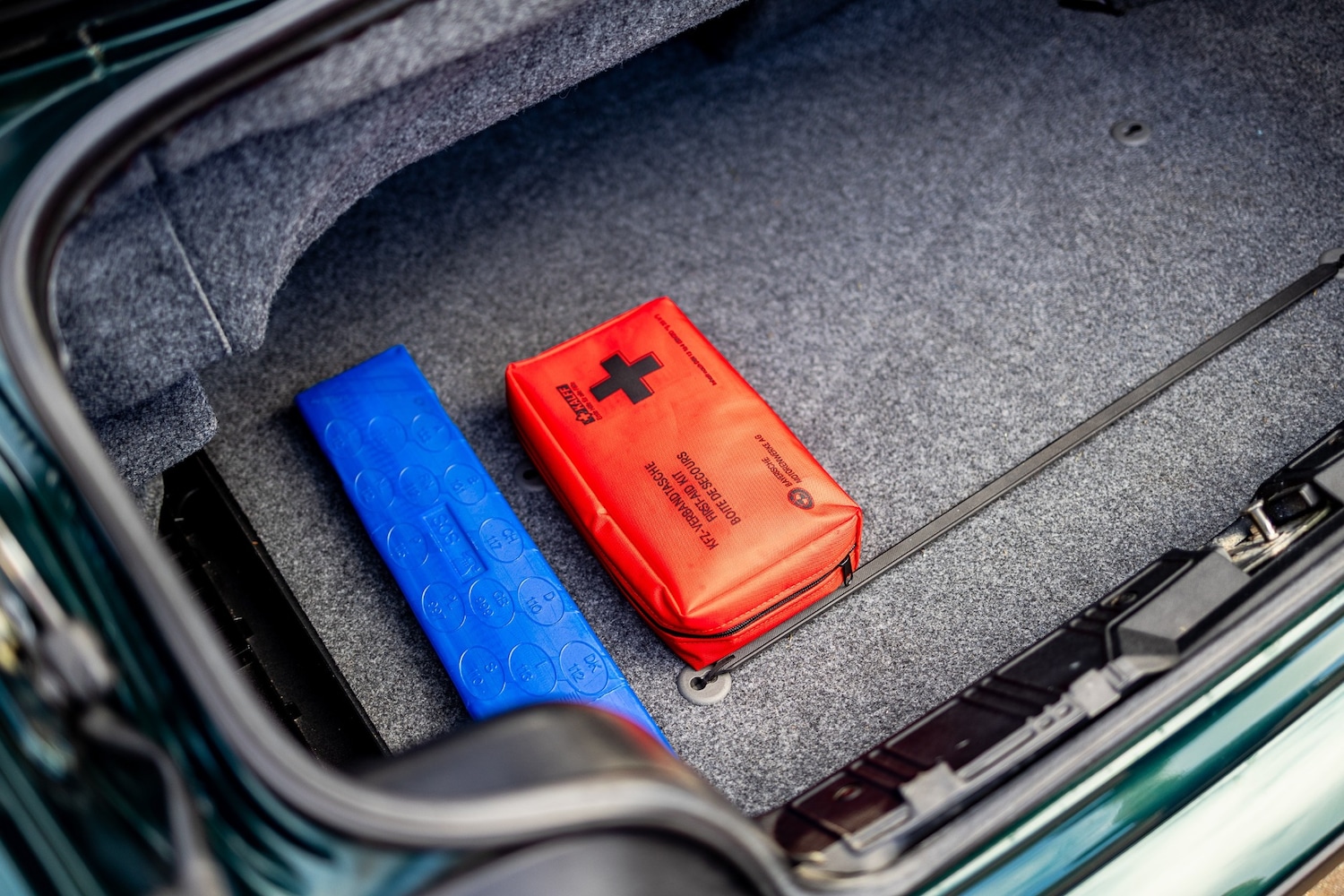 Used BMW 3 Series 1998 for sale - 77591669: Photo 41