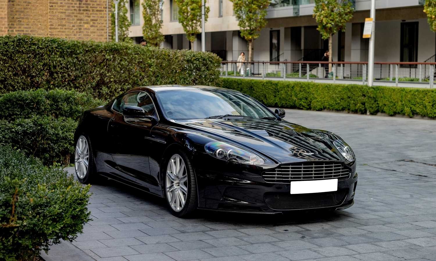Used Aston Martin DBS for sale - 76543117: Photo 1