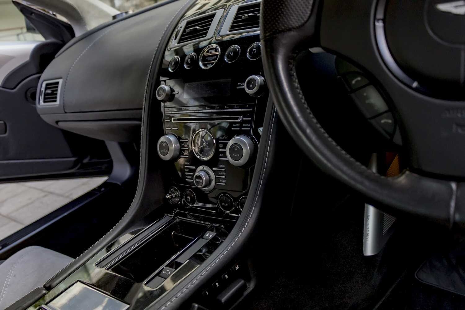 Used Aston Martin DBS for sale - 76543117: Photo 26