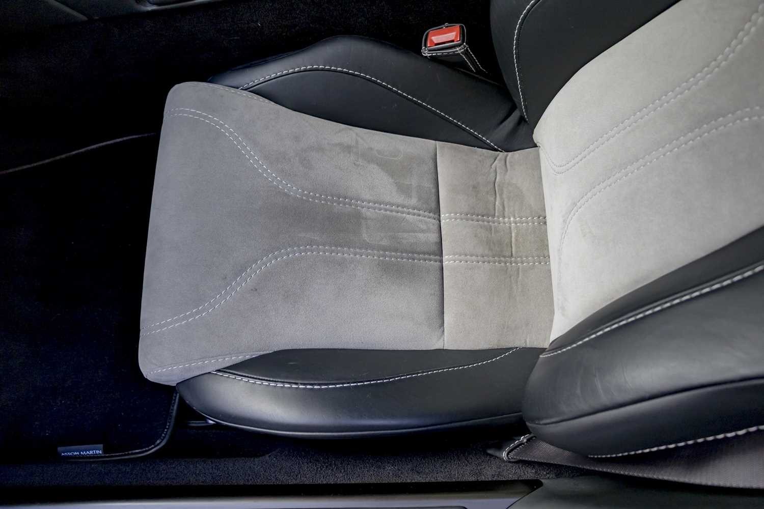 Used Aston Martin DBS for sale - 76543117: Photo 31