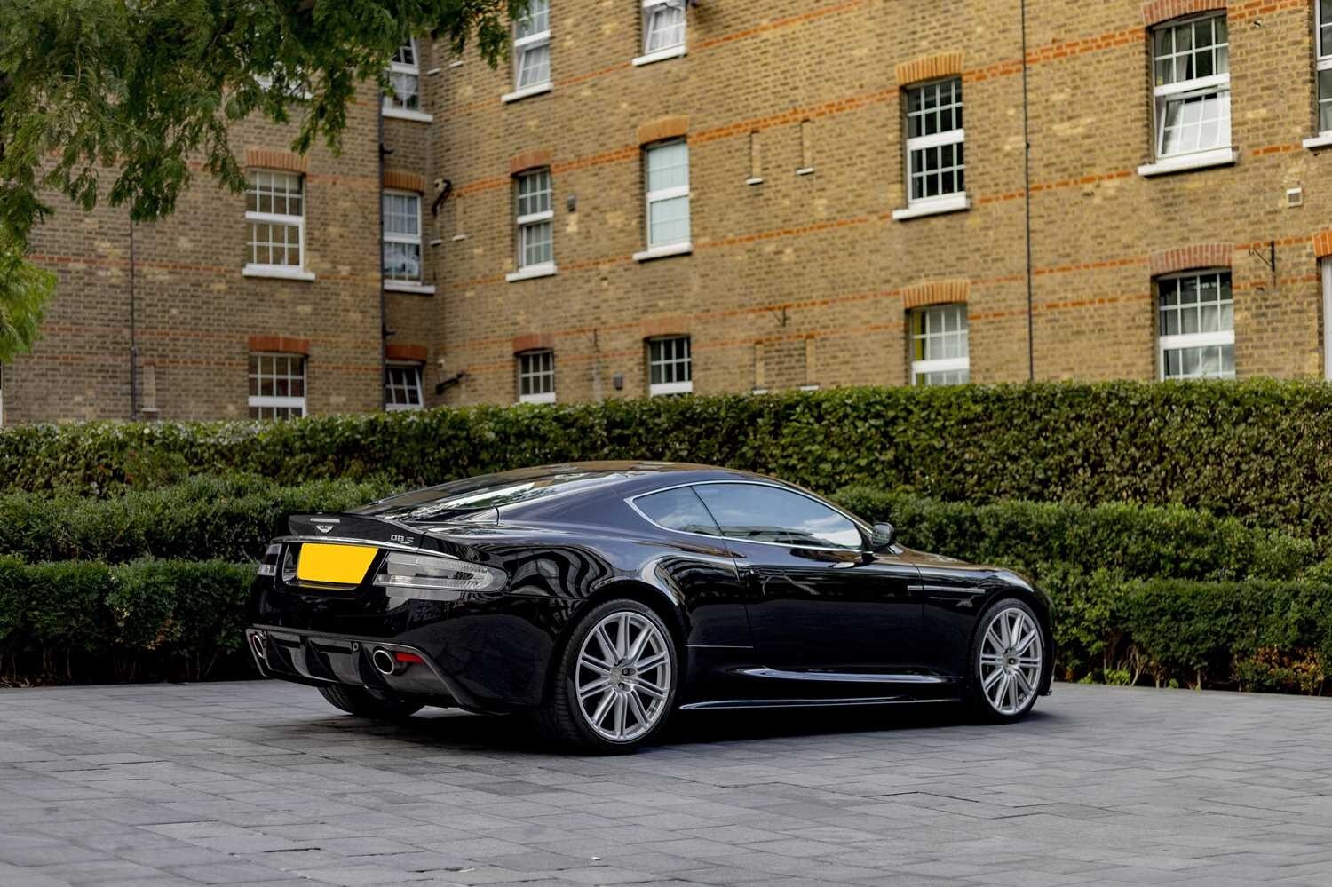 Used Aston Martin DBS for sale - 76543117: Photo 9