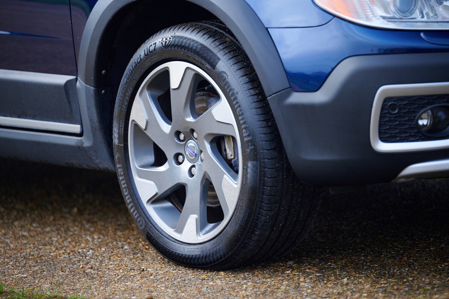 Used Volvo XC70 2012 for sale - 77542558: Photo 11