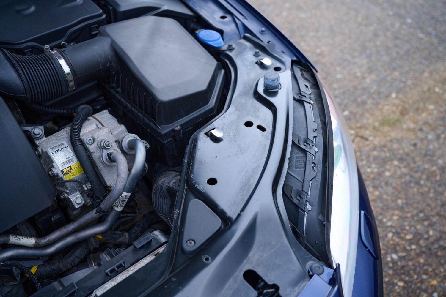 Used Volvo XC70 2012 for sale - 77542558: Photo 42