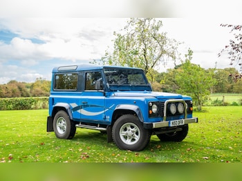 Used Land Rover Defender 90 undefined for sale - 76391183: Photo
