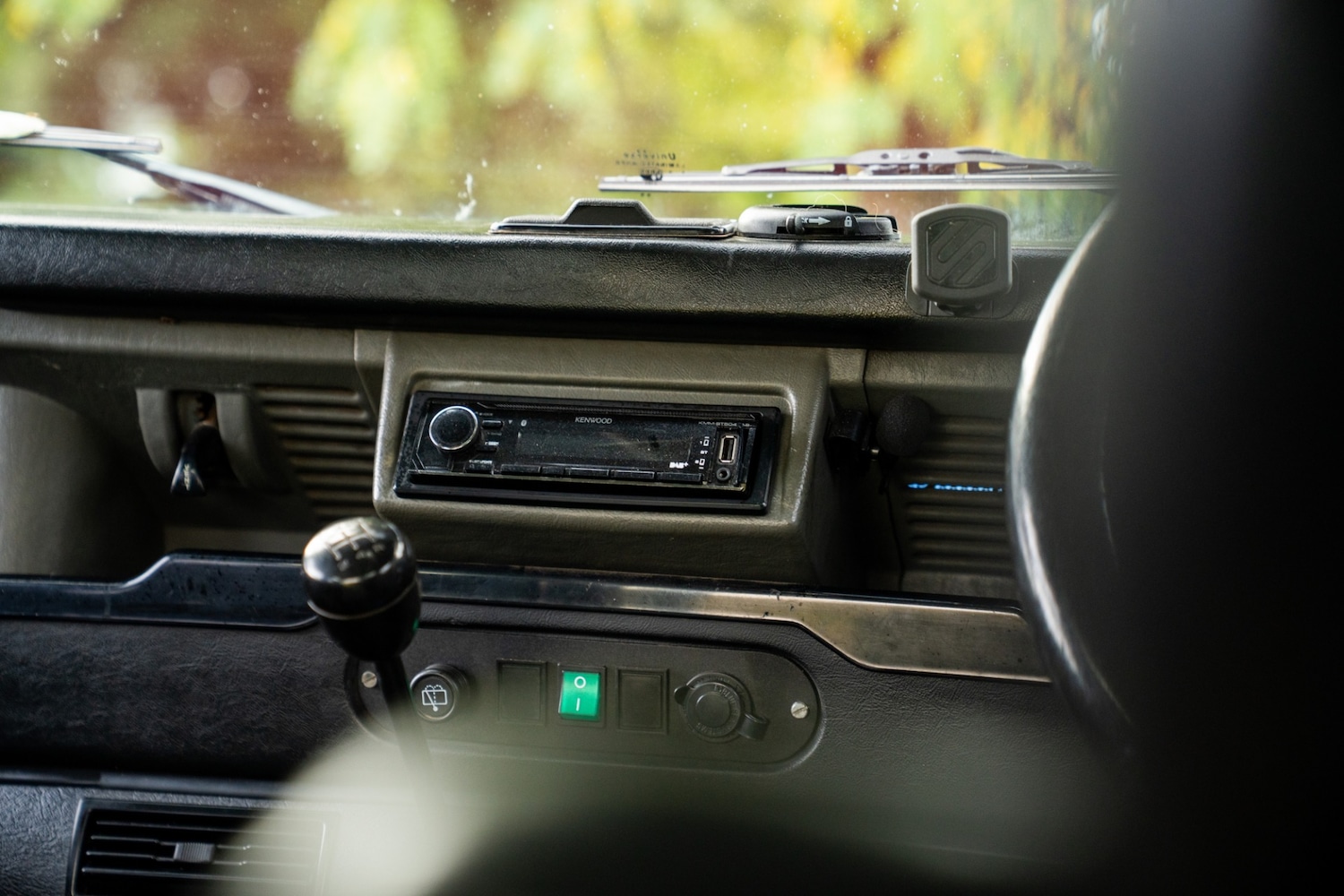 Used Land Rover Defender 90 2020 for sale - 76391183: Photo 25