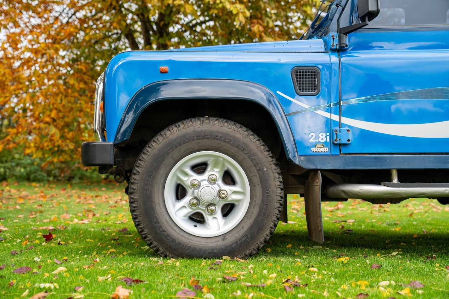 Used Land Rover Defender 90 2020 for sale - 76391183: Photo 9