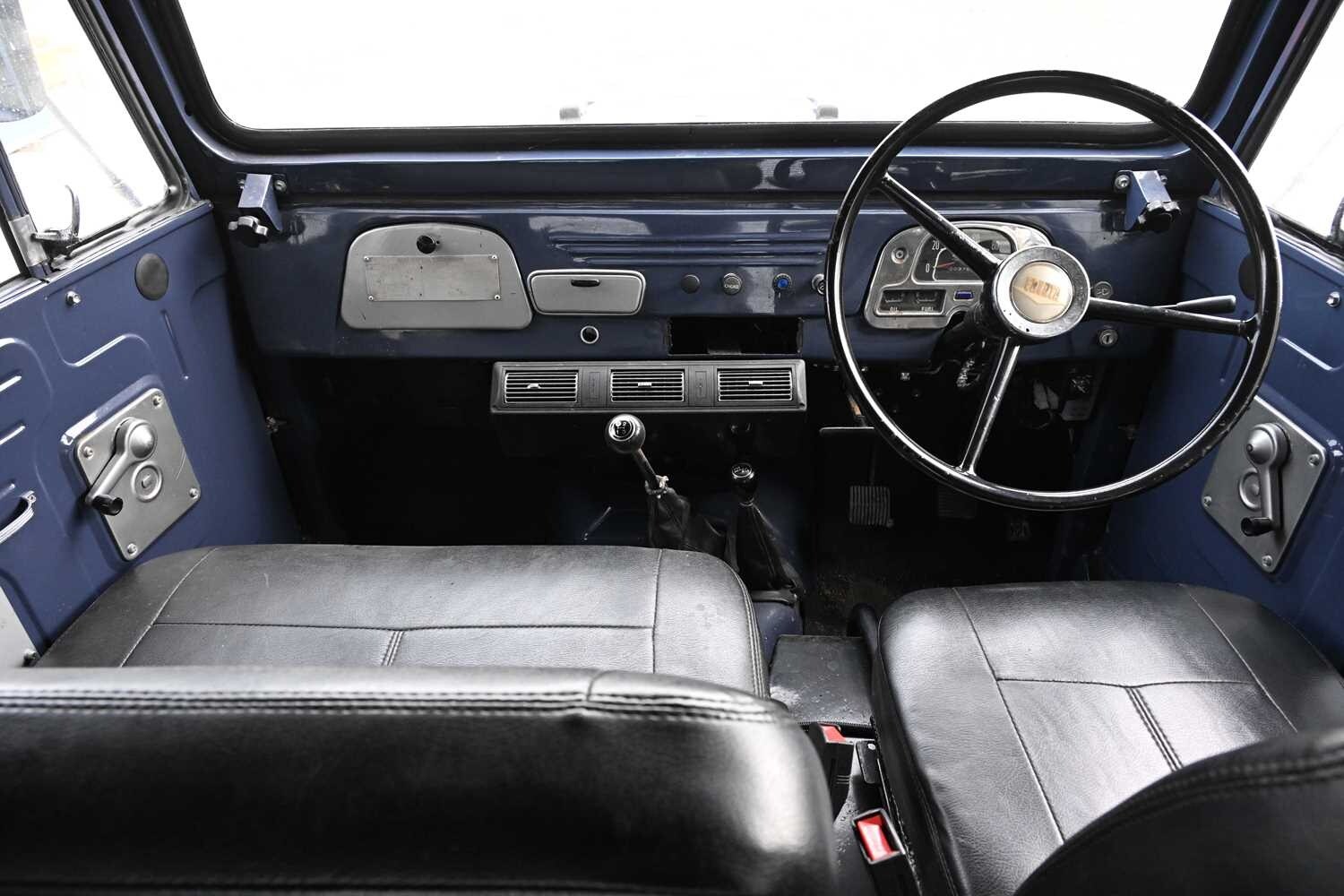 Used Toyota Land Cruiser 2023 for sale - 77605319: Photo 56