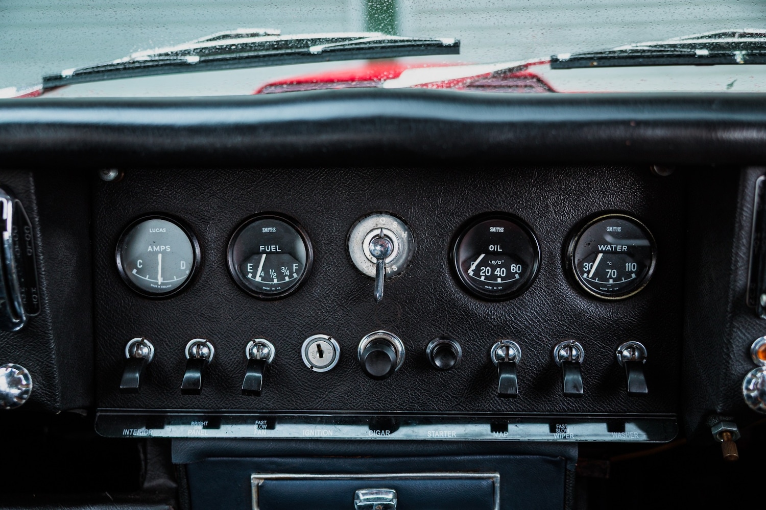 Used Jaguar E-Type 1998 for sale - 77542538: Photo 31