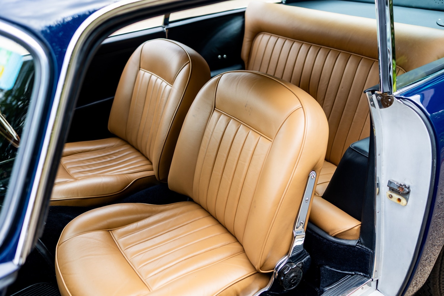 Used Aston Martin DB4 1959 for sale - 77459990: Photo 57