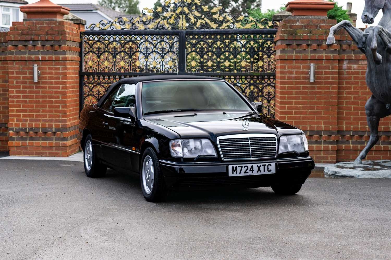 Used Mercedes-Benz E Class 1995 for sale - 76554357: Photo 10