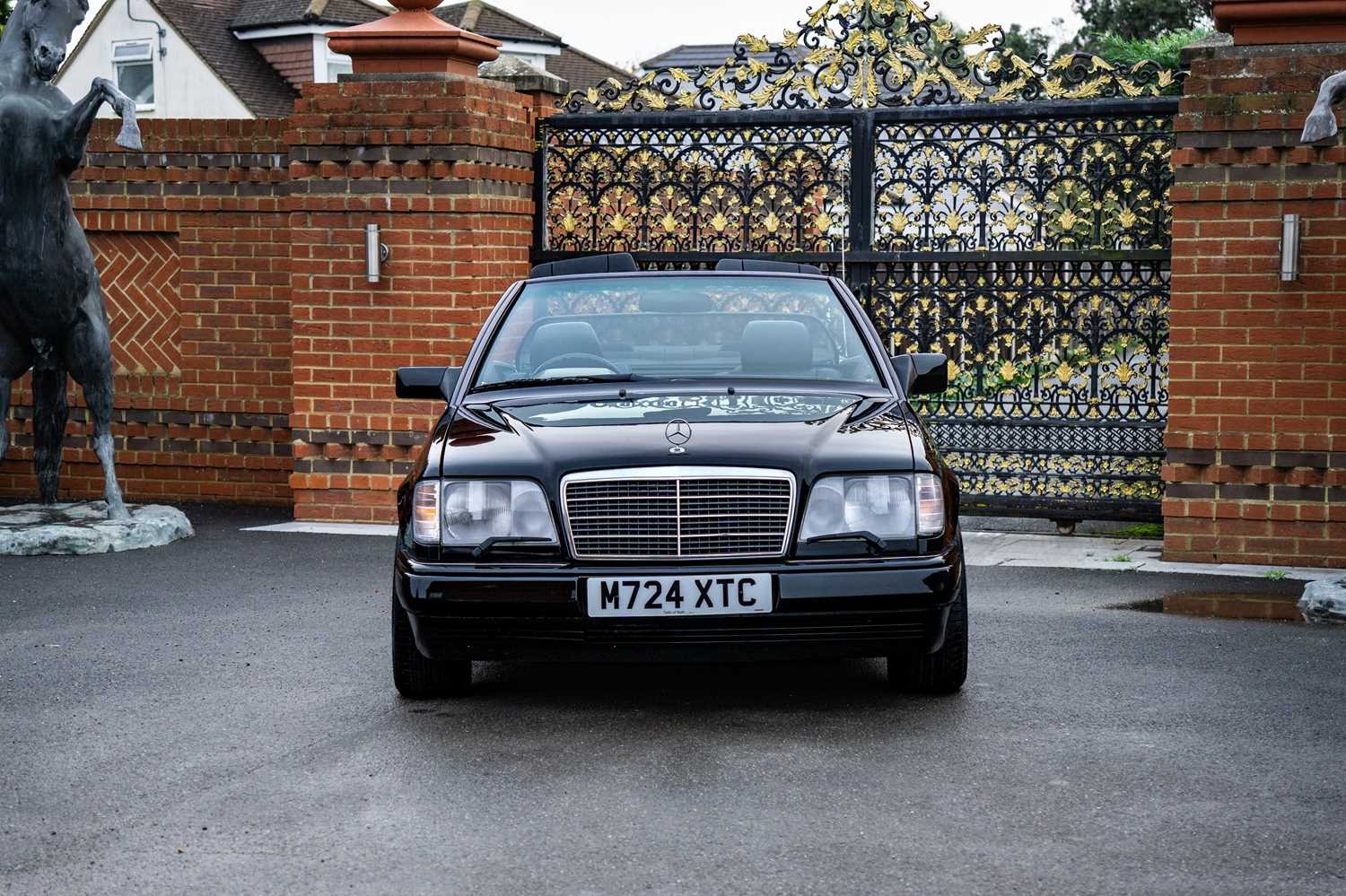 Used Mercedes-Benz E Class 1995 for sale - 76554357: Photo 18