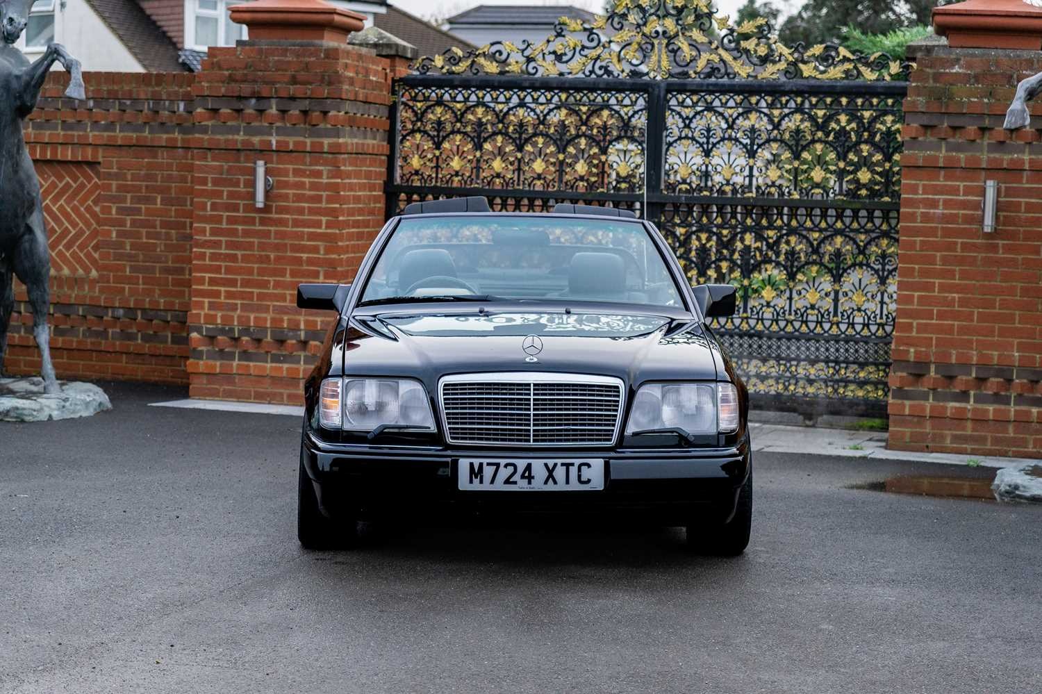 Used Mercedes-Benz E Class 1995 for sale - 76554357: Photo 22