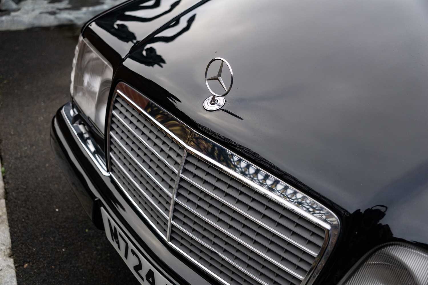 Used Mercedes-Benz E Class 1995 for sale - 76554357: Photo 25