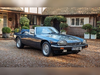 1989 - Convertible 2-Door