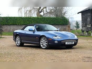 2004 - 4.2 Supercharged 2dr Auto