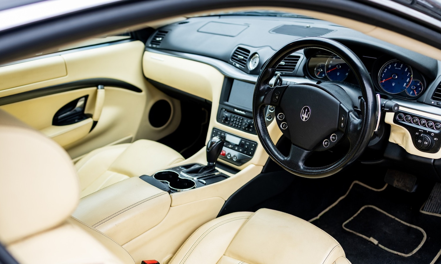 Used Maserati Granturismo 2008 for sale - 76477033: Photo 4