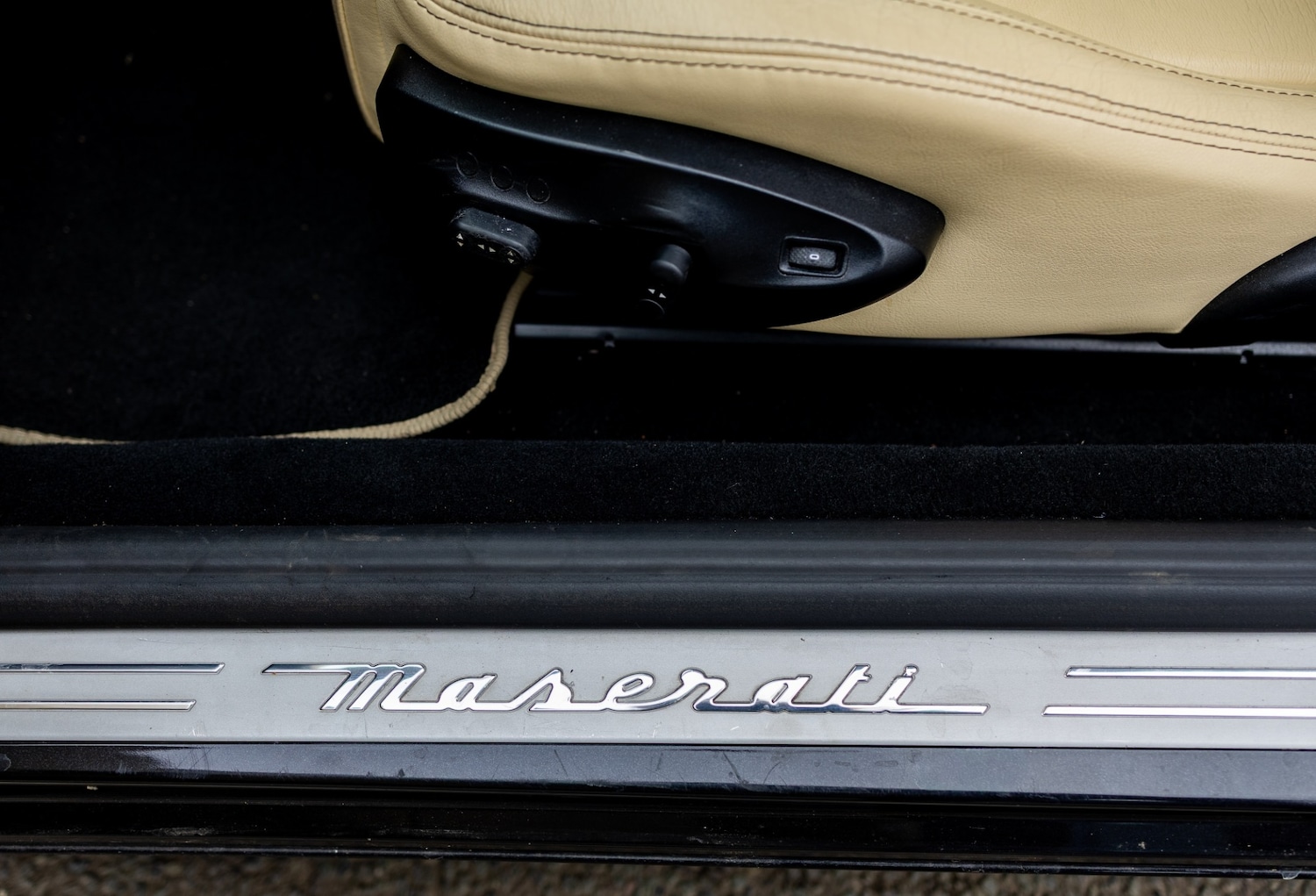 Used Maserati Granturismo 2008 for sale - 76477033: Photo 43