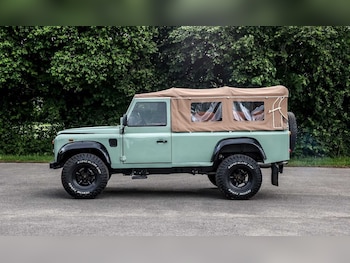 Used Land Rover Defender 110 1989 for sale - 79380435: Photo