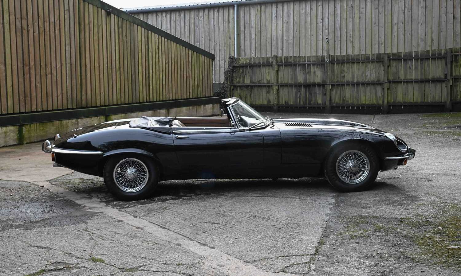 Used Jaguar E-Type 1974 for sale - 77607215: Photo 2