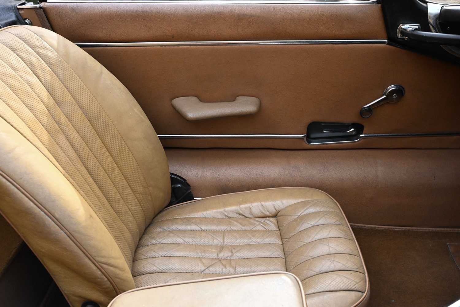 Used Jaguar E-Type 1974 for sale - 77607215: Photo 34