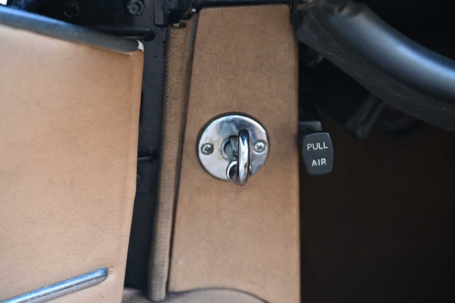 Used Jaguar E-Type 1974 for sale - 77607215: Photo 39