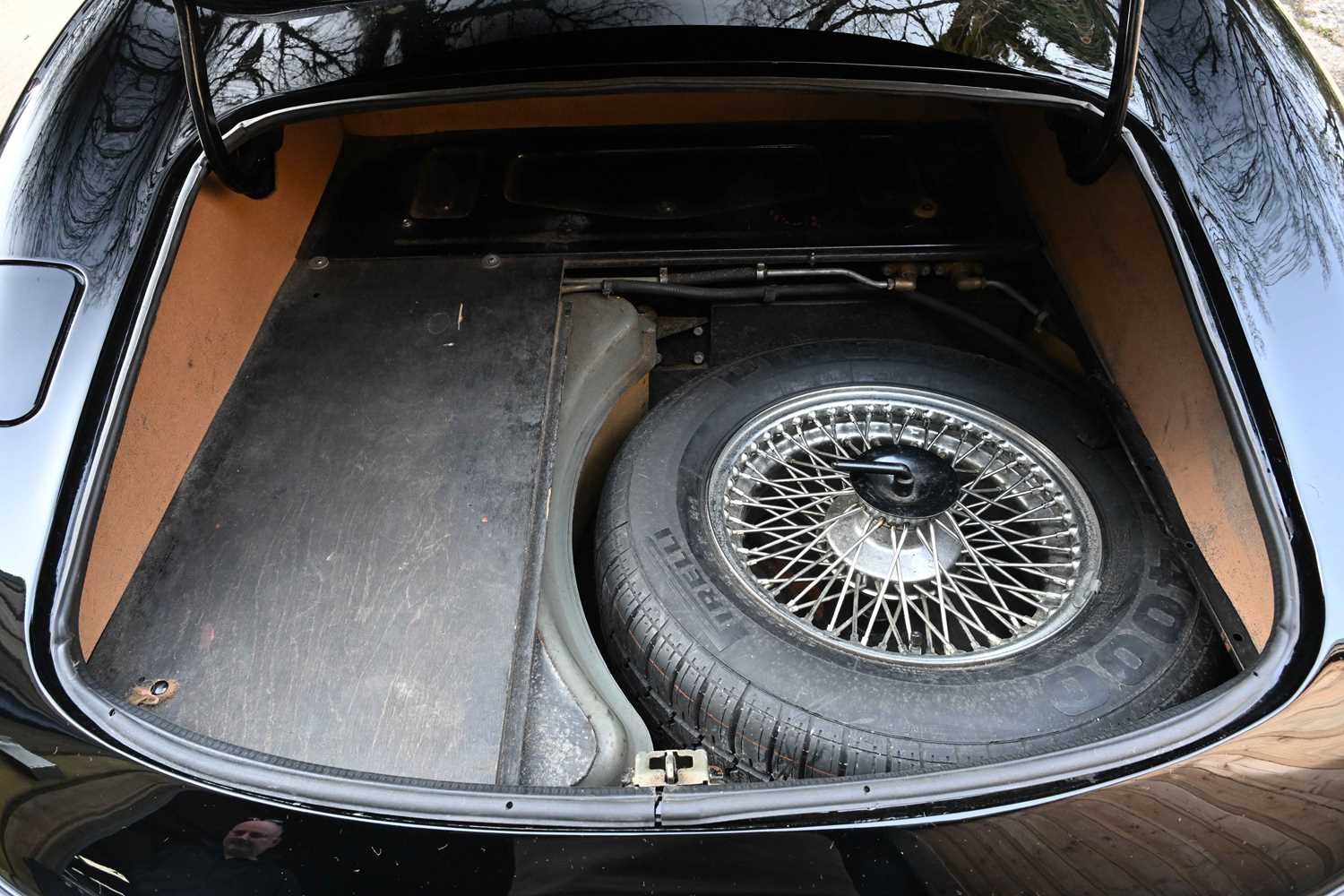 Used Jaguar E-Type 1974 for sale - 77607215: Photo 79