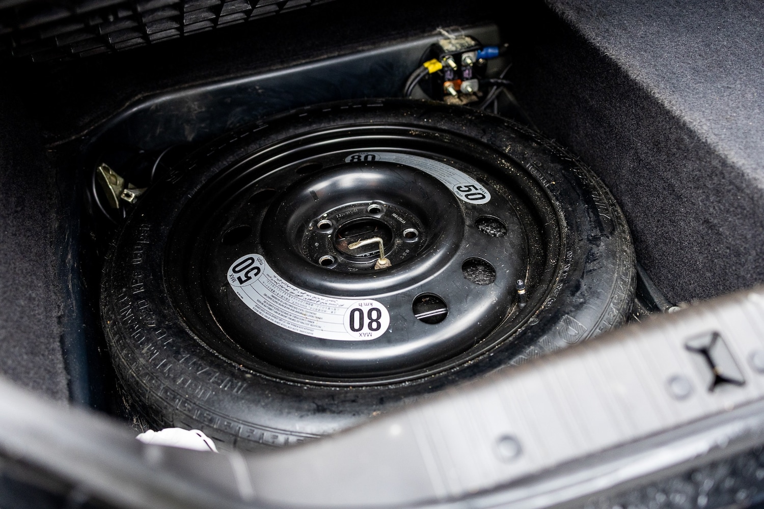 Used Jaguar XKR 1998 for sale - 77449600: Photo 52