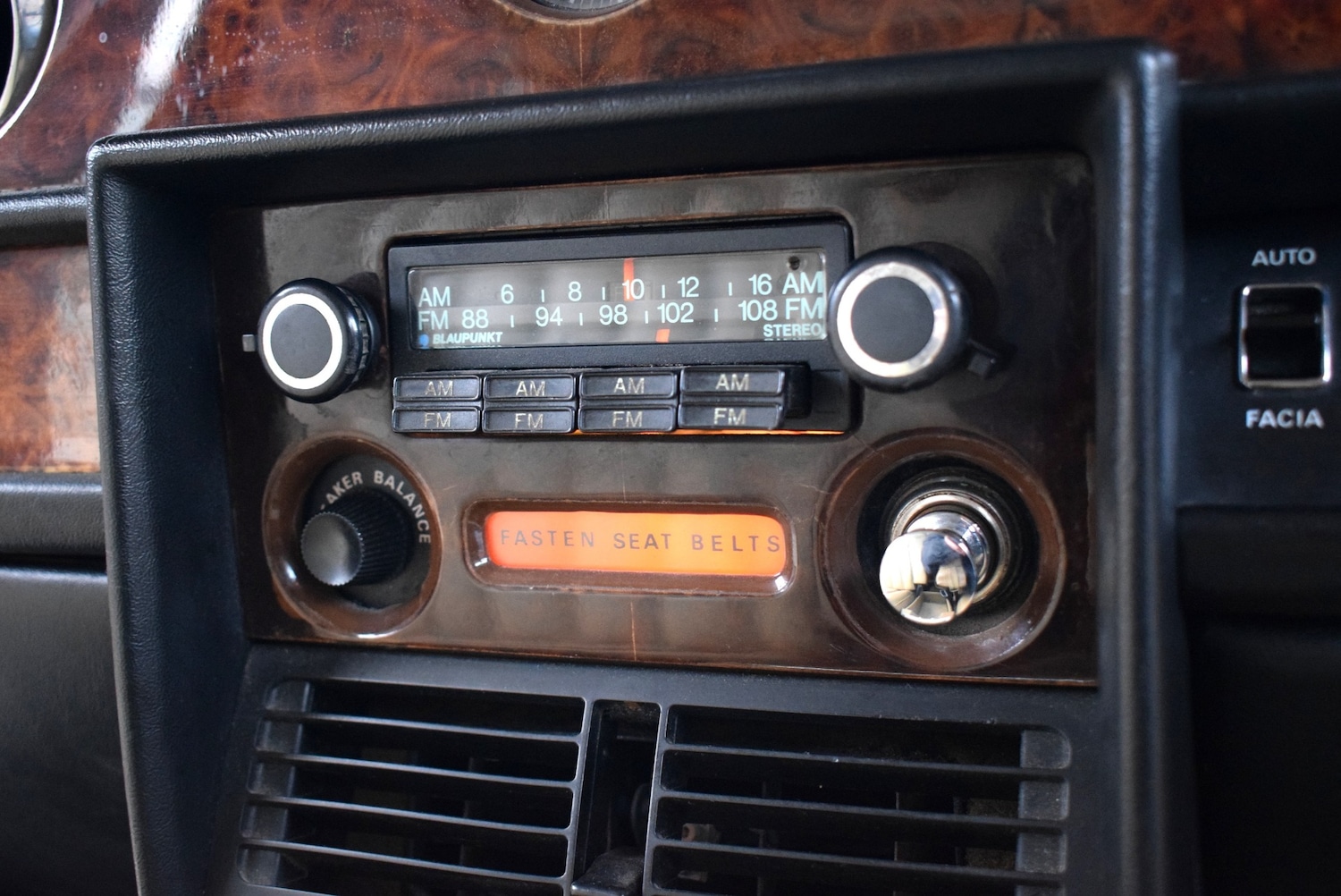 Used Rolls-Royce Silver Shadow 1979 for sale - 77445943: Photo 45