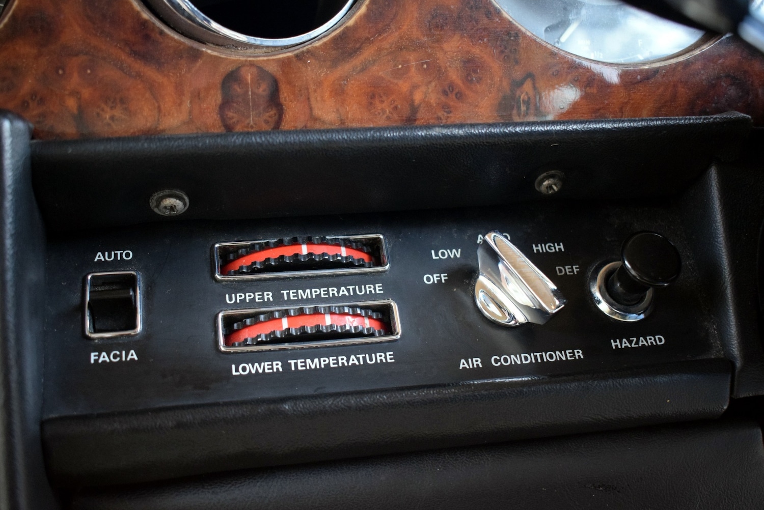 Used Rolls-Royce Silver Shadow 1979 for sale - 77445943: Photo 54