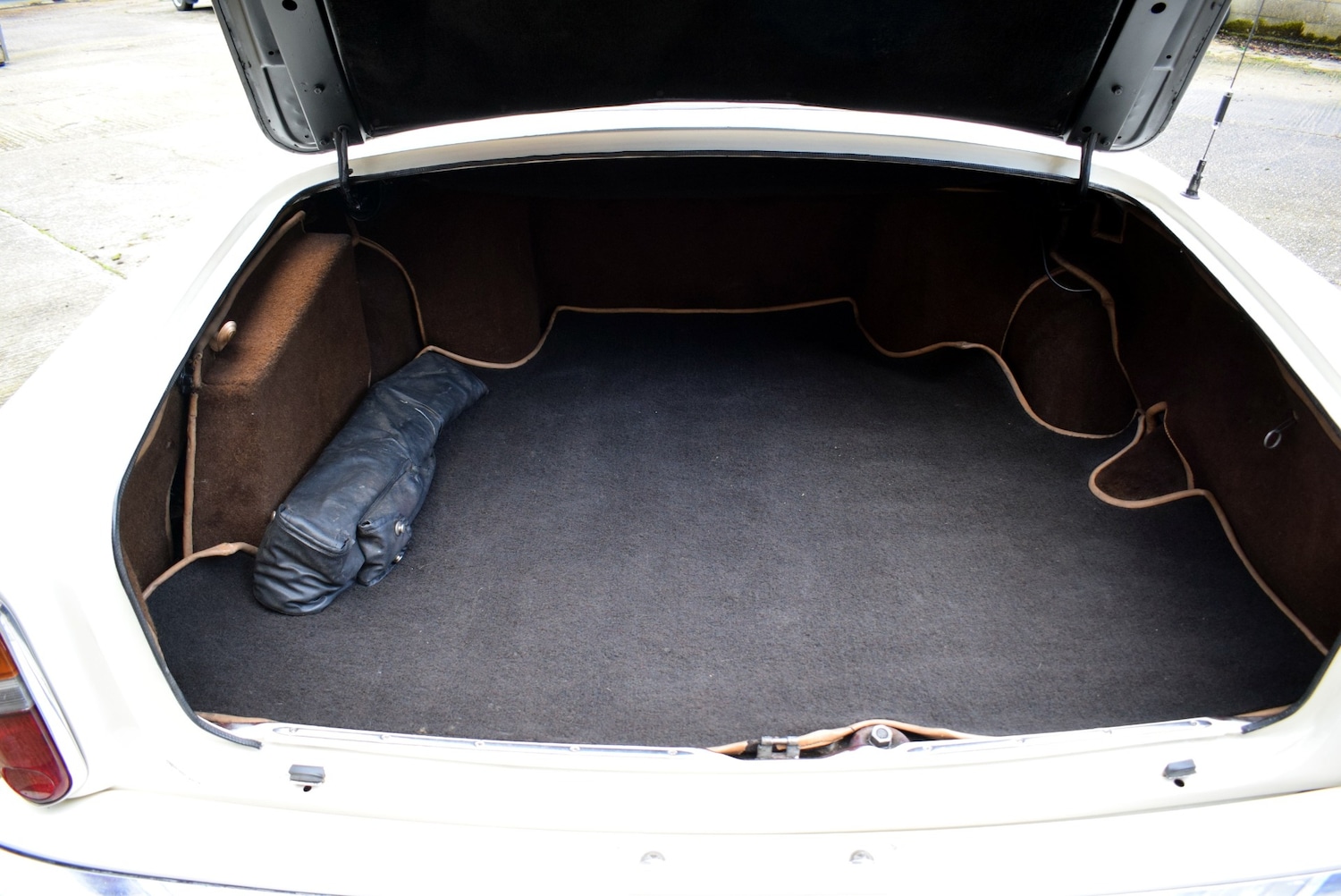 Used Rolls-Royce Silver Shadow 1979 for sale - 77445943: Photo 98