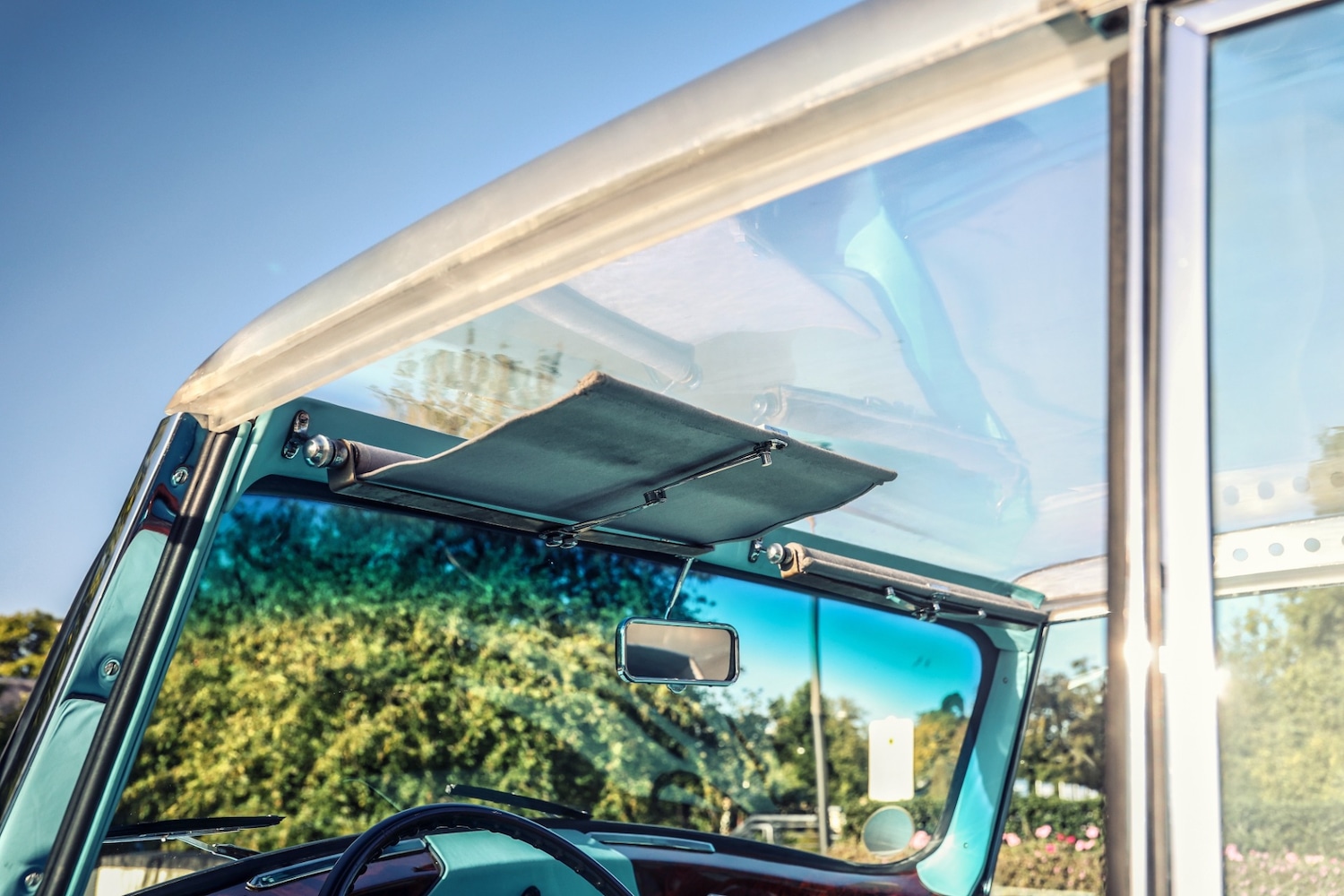 Used Rolls-Royce Silver Wraith 1956 for sale - 76403272: Photo 92