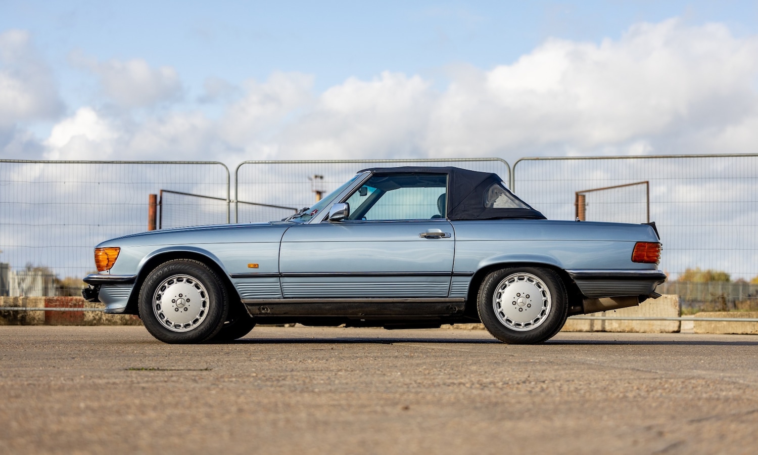 Used Mercedes-Benz S Class 1987 for sale - 76422123: Photo 2
