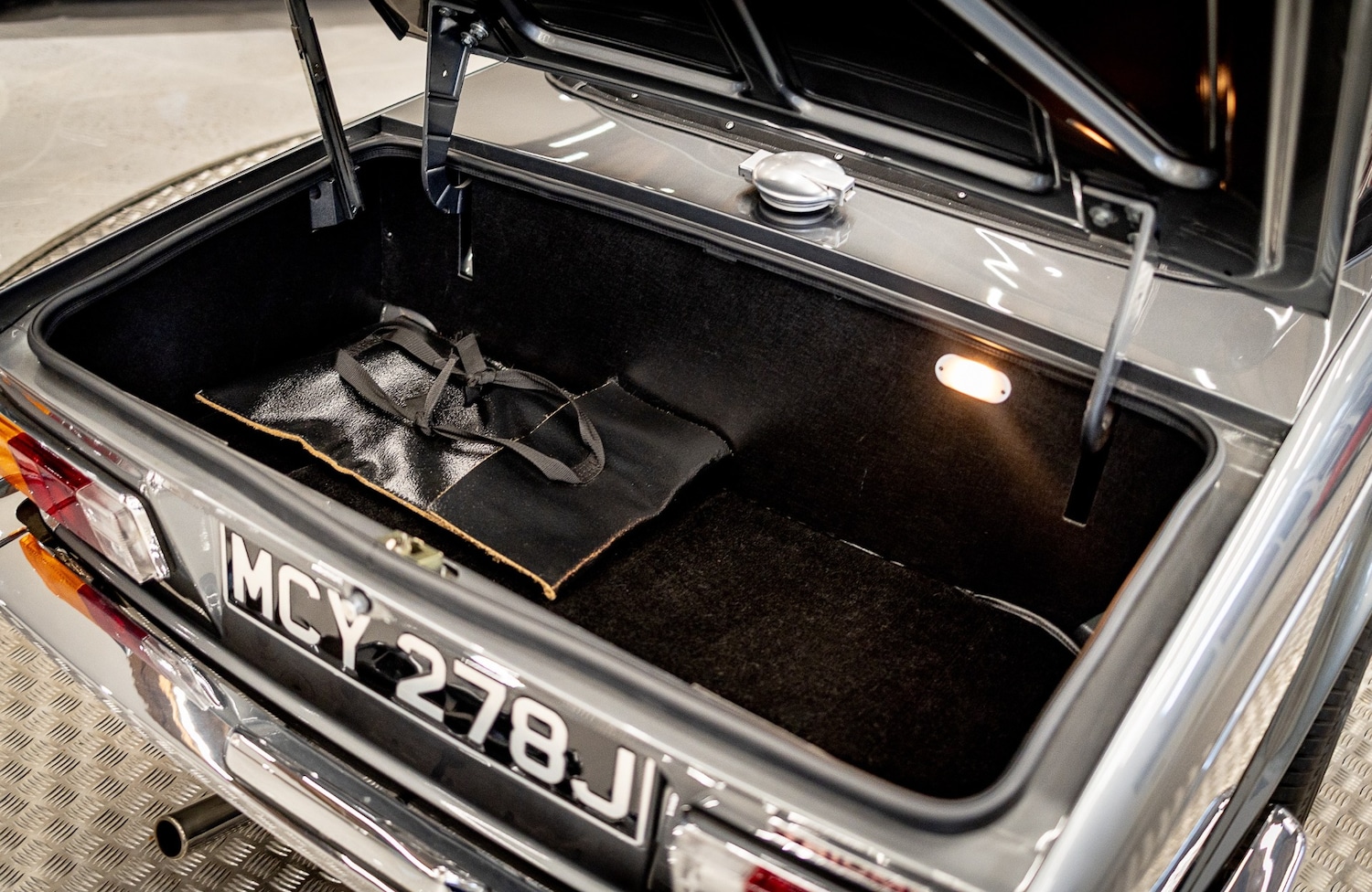 Used Triumph TR6 2016 for sale - 77532138: Photo 38