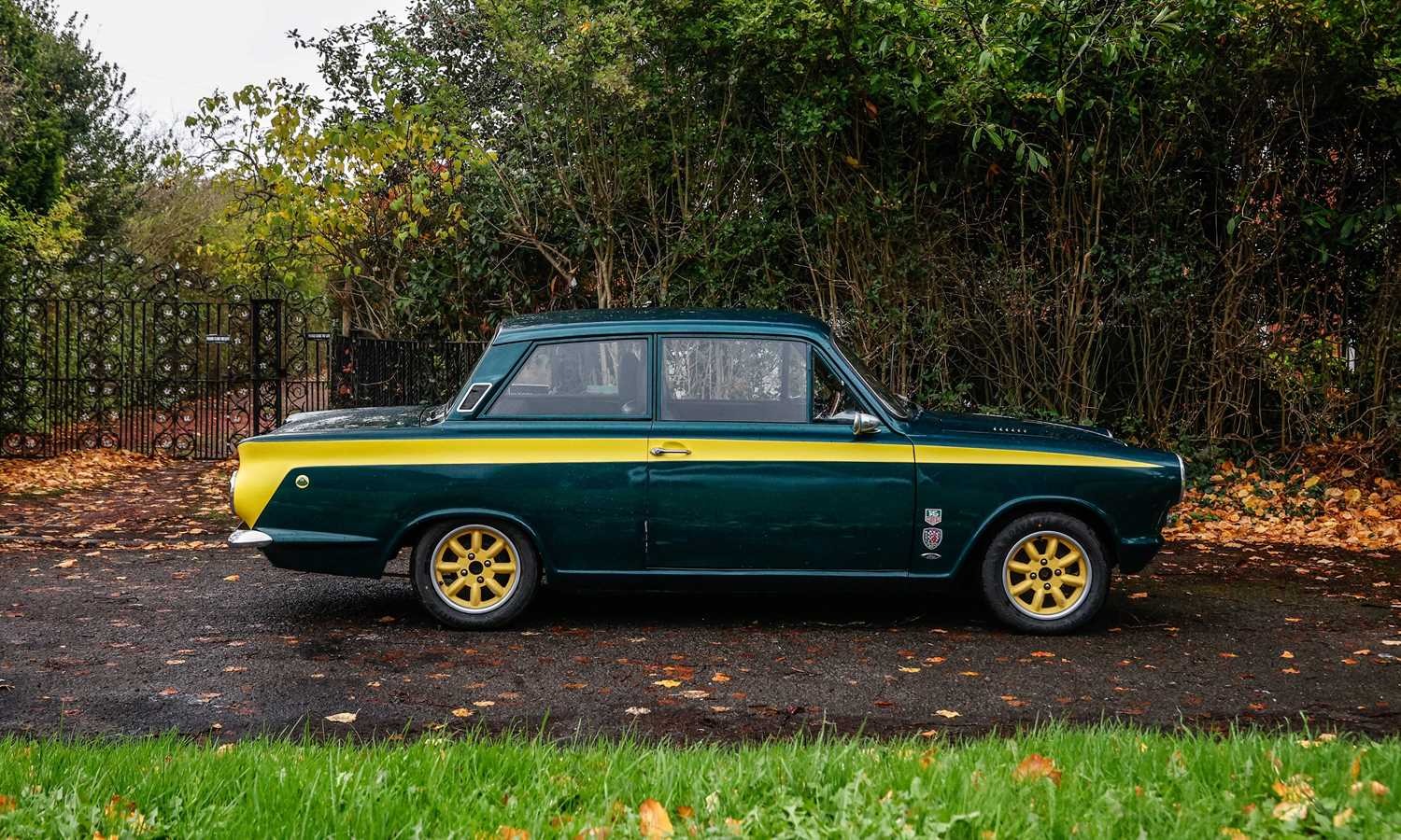 Used Ford Cortina 1965 for sale - 76554331: Photo 2