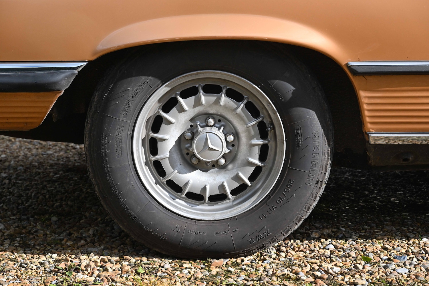 Used Mercedes-Benz SLC 1972 for sale - 76464304: Photo 14