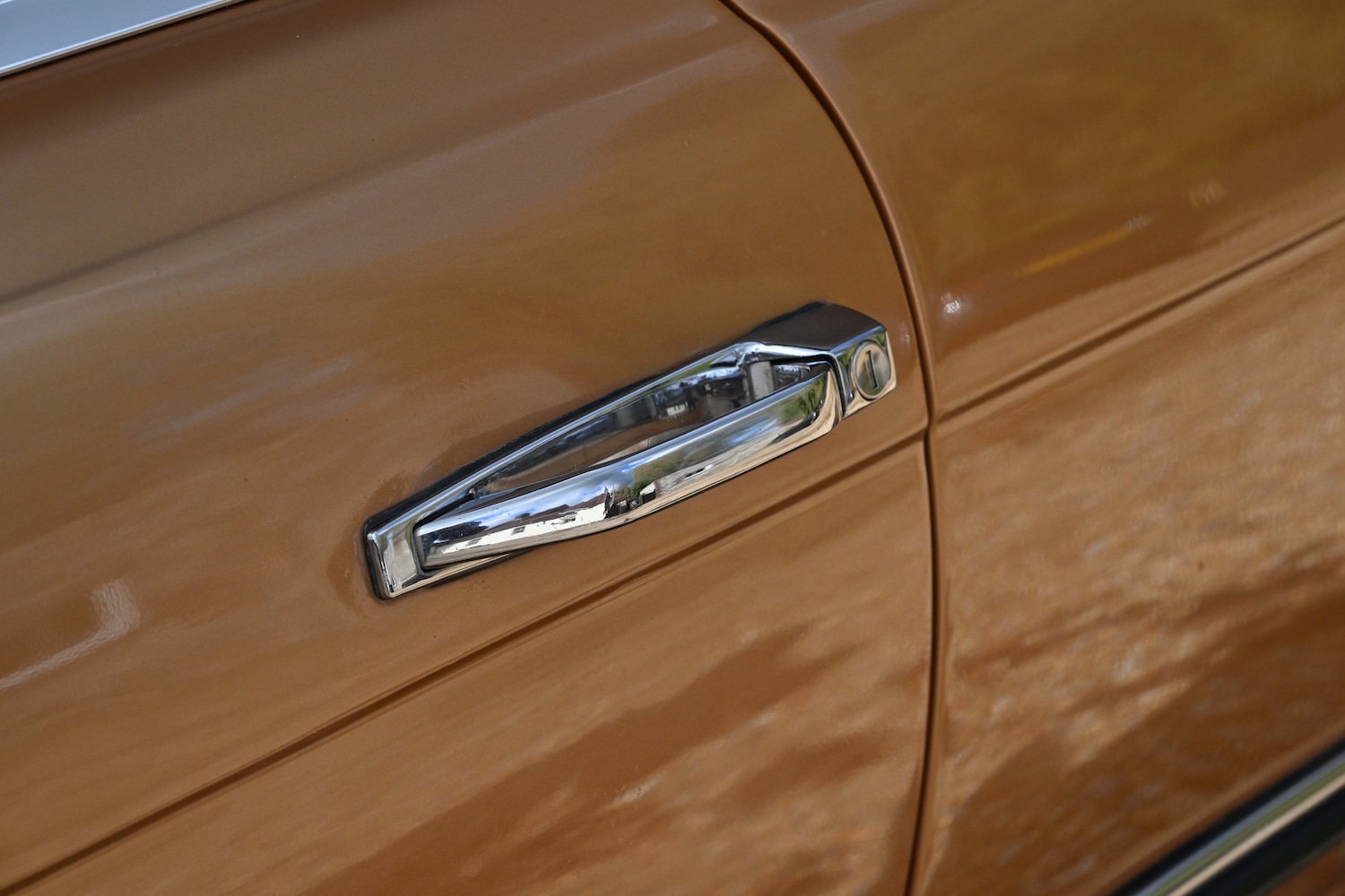 Used Mercedes-Benz SLC 1972 for sale - 76464304: Photo 16