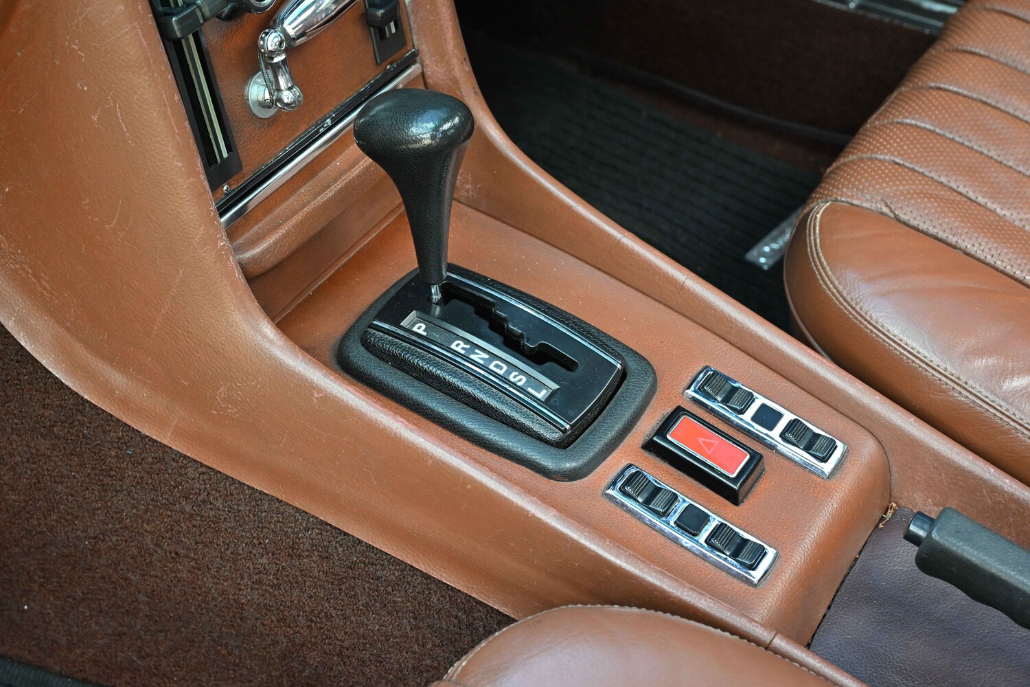 Used Mercedes-Benz SLC 1972 for sale - 76464304: Photo 41